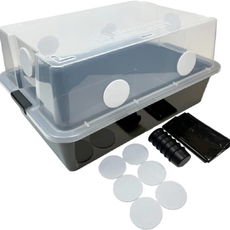 Grower's Select 66Q Large Mushroom Monotub Fruiting Chamber with Filter Disks and Liner