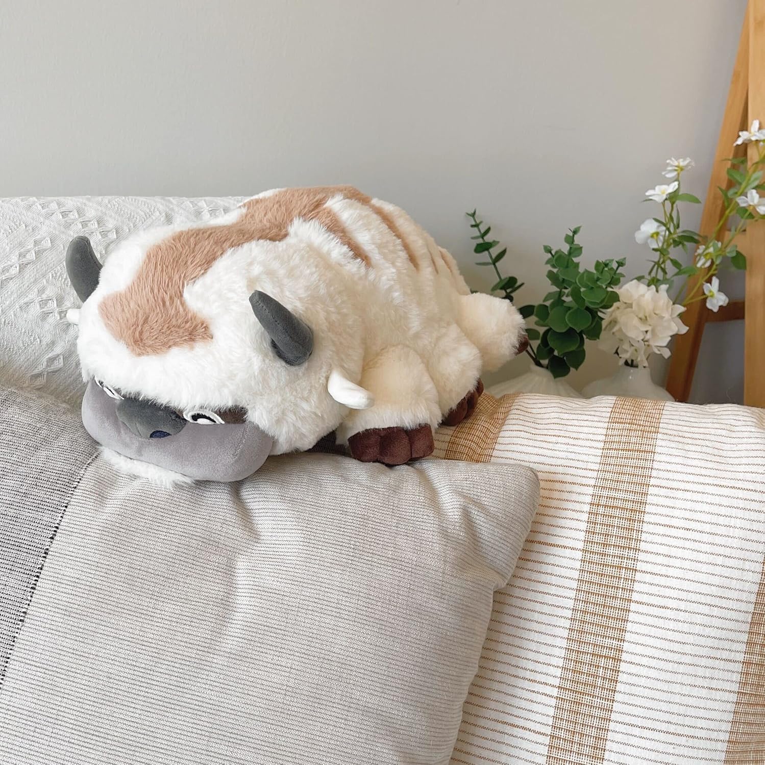 91MpgYBLhL._AC_SL1500_.jpg Youtooz 1 Ft Appa Plushie from Avatar The Last Airbender - Soft 100% Cotton Stuffed Collectible - Image 7
