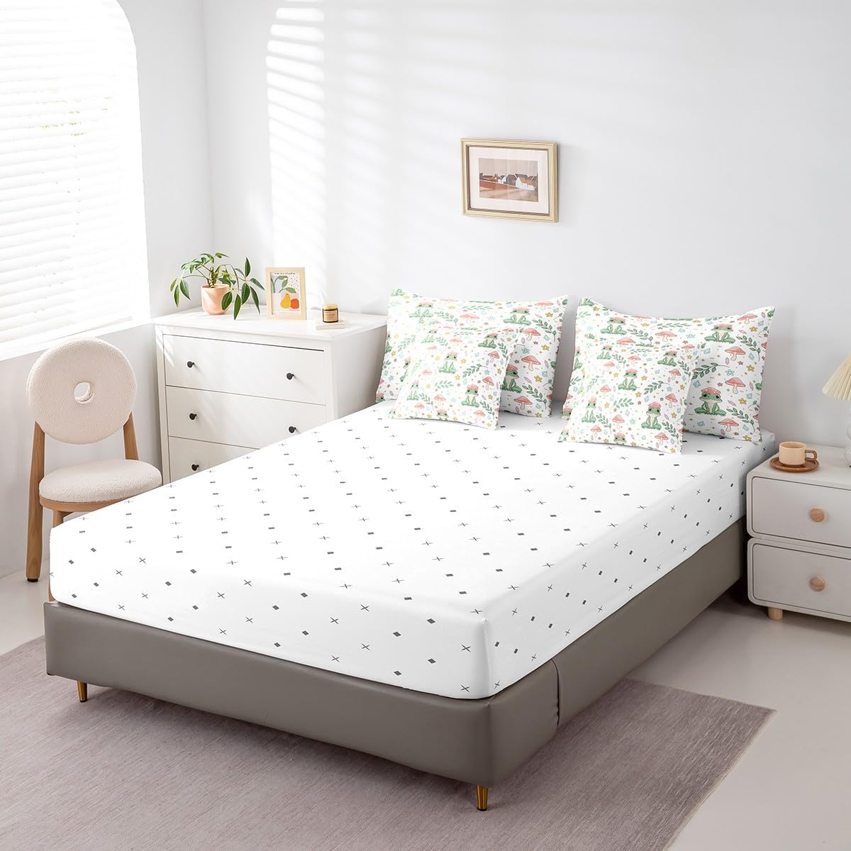 61MRkvf30SL._AC_SL1200_.jpg Erosebridal Green Frog Comforter Set Queen Size 7 Pcs Pink Mushroom Bedding Set with Sheets for Kids Girls,Kawaii Tree Frog Mushroom Bed in A Bag Farmhouse Plant Animal Bed Set Reversible - Image 6