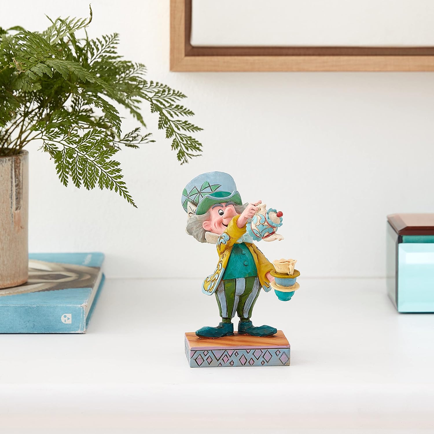 81QG36C3-S._AC_SL1500_.jpg Enesco Disney Traditions by Jim Shore Alice in Wonderland Mad Hatter Figurine, 4.92 Inch, Multicolor - Image 4