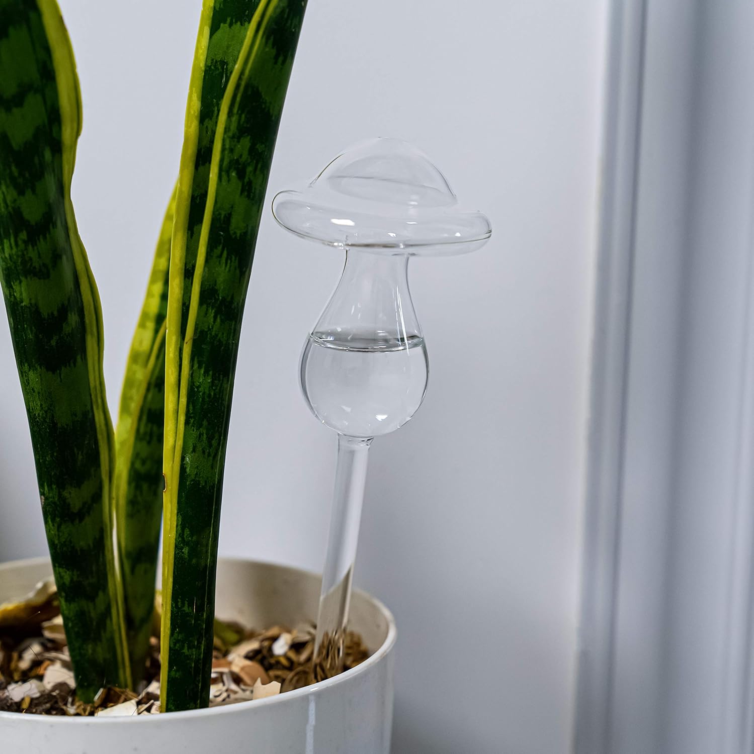81hHjGMJLPL._AC_SL1500_.jpg Kingbuy 4 Mushroom Watering Globes and 4 Bird Shape Glass Plant Watering Bulbs for Plants - Image 3