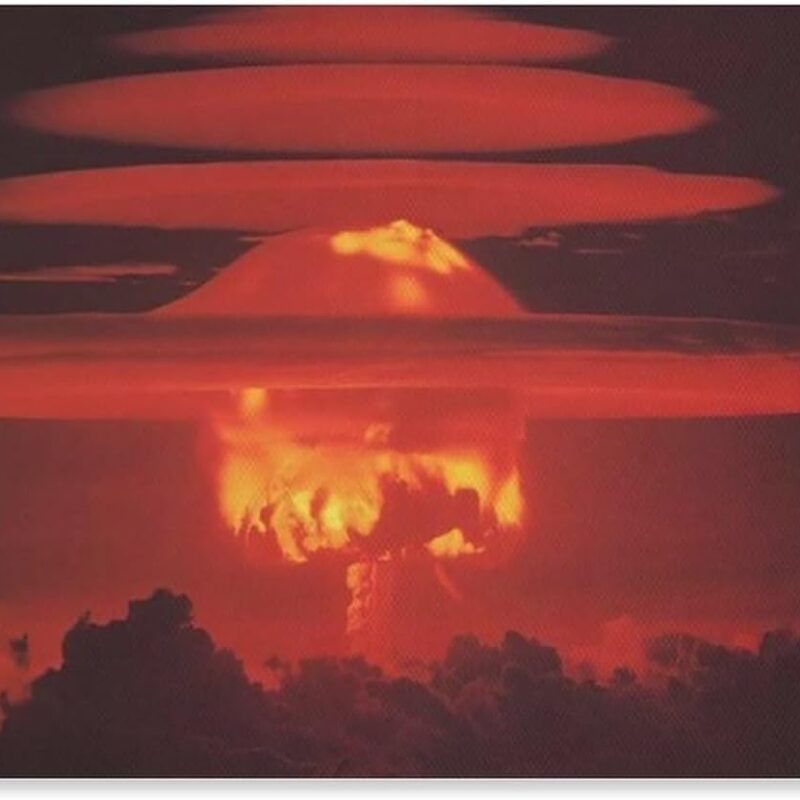 SongYul Cool Poster Mushroom Cloud Explosion Poster Nuke War Poster Wall Art Paintings Canvas Wall Decor Home Decor Living Room Decor Aesthetic Prints-Frame-style-20x30inch(50x75cm)