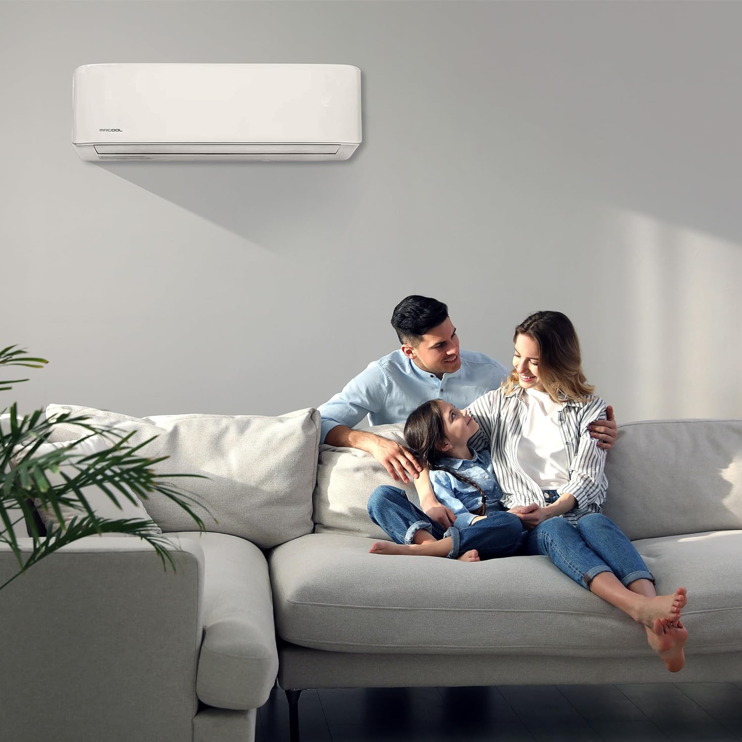 71PLrmm3HWL._AC_SL1500_.jpg Mrcool DIY 12K BTU 4th Gen Energy Star Ductless Mini-Split Air Conditioner - Image 6