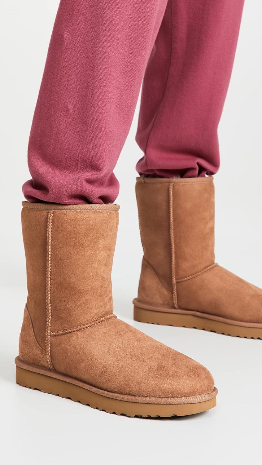 71Vn84qOvL._AC_SL1500_.jpg UGG Women's Classic Short Boot II - Image 3