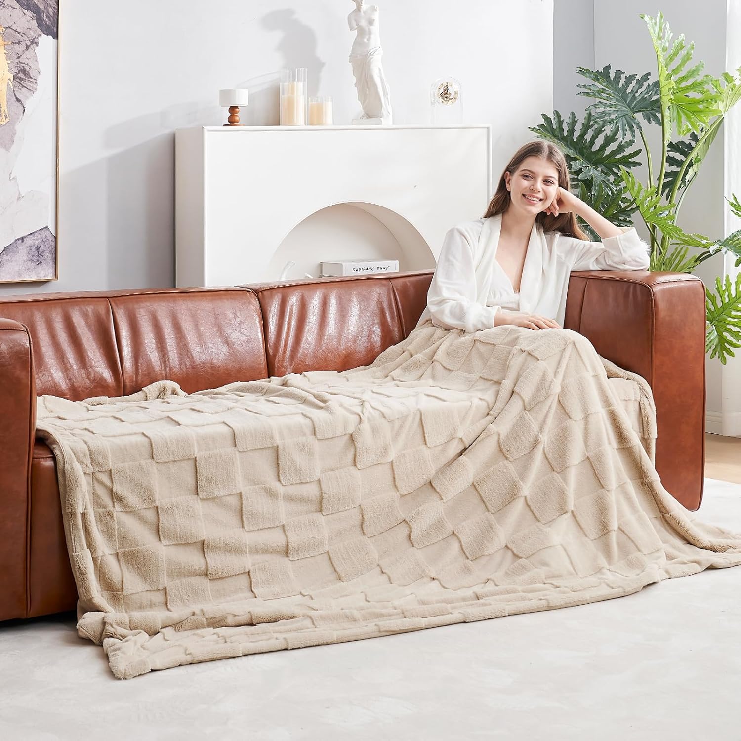 81Drzhie51L._AC_SL1500_.jpg Cozy Bliss Tan Checkered Faux Rabbit Fur Throw Blanket, Lightweight Fleece Soft Fuzzy Fluffy Minky Furry Blankets for Couch, Bed (50 * 60 Inches Beige) - Image 2
