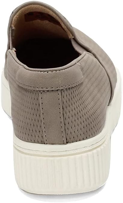 51L5BFgCeCL._AC_SL1500_.jpg Naturalizer Soul Women's Tia Platform Slip-On Sneaker - Image 6