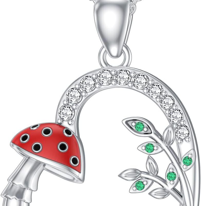 Ladybug/Dragonfly/Butterfly Necklace 925 Sterling Silver Unique Pendant Necklace Mother's Day Birthday Christmas Jewelry Gifts for Women Mother Wife