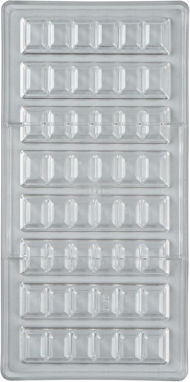 61dXEsaRDBL._AC_SL1500_.jpg Restaurantware Pastry Tek 10.8 x 5.3 Inch Chocolate Bar Molds 10 Dishwashable Chocolate Molds - 8 Cavities Freezable Clear Polycarbonate Candy Molds For Protein and Energy Bar Easy To Release - Image 10