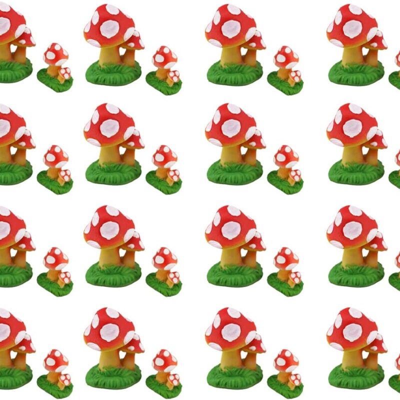 Pack of 32 Mushroom Ornaments, Child Mushroom Baubles Resin Christmas Ornaments Hanging Pendants Hanging Drops ​for Xmas Tree Decor