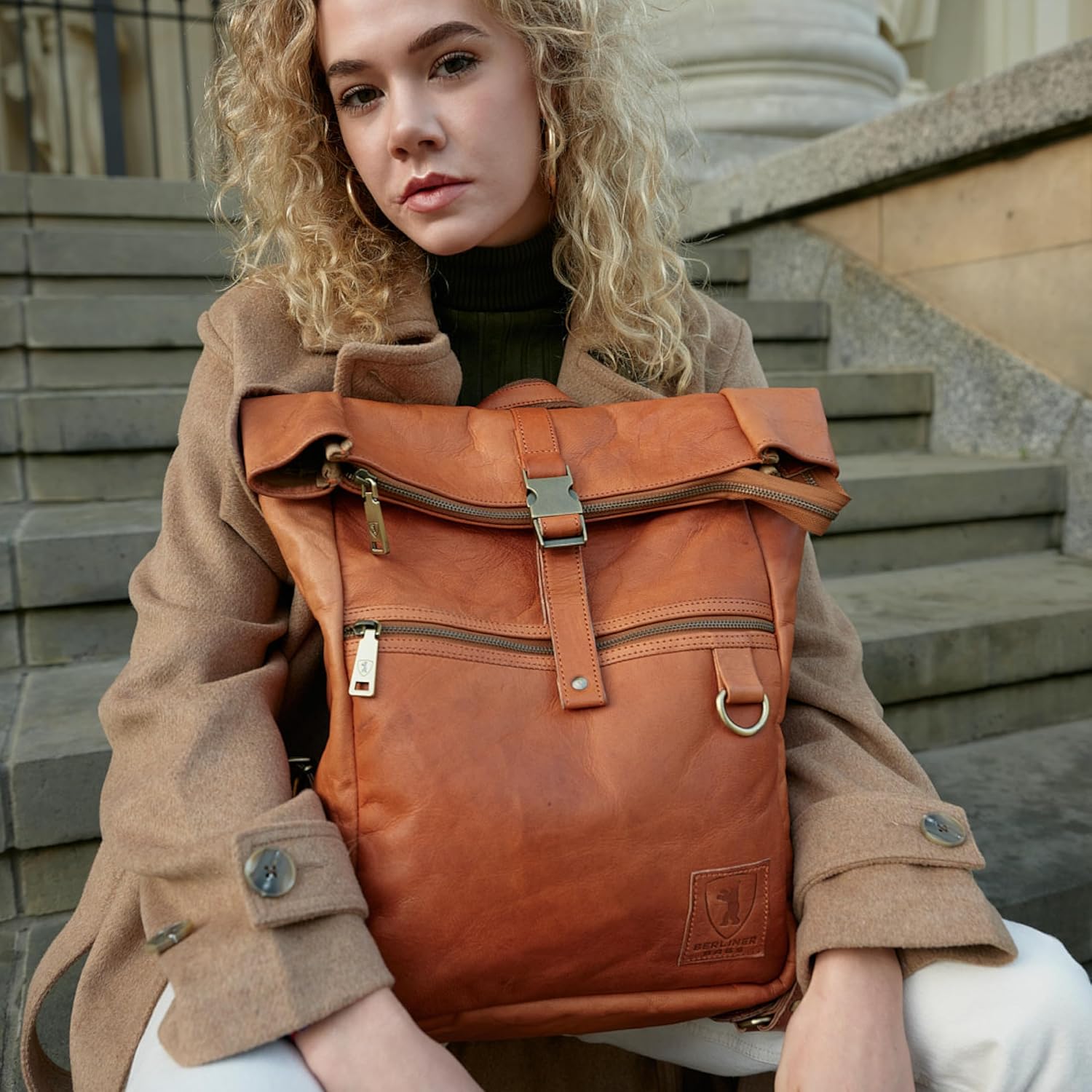 81iiycWyqZL._AC_SL1500_.jpg BERLINER BAGS Vintage Genuine Leather Backpack Utrecht M, Laptop Backpack, Travel Backpack for Women and Men - Brown - Image 2