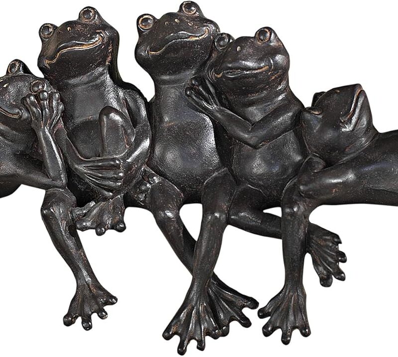 Lazy Daze Knot of Frogs Sill Sitters