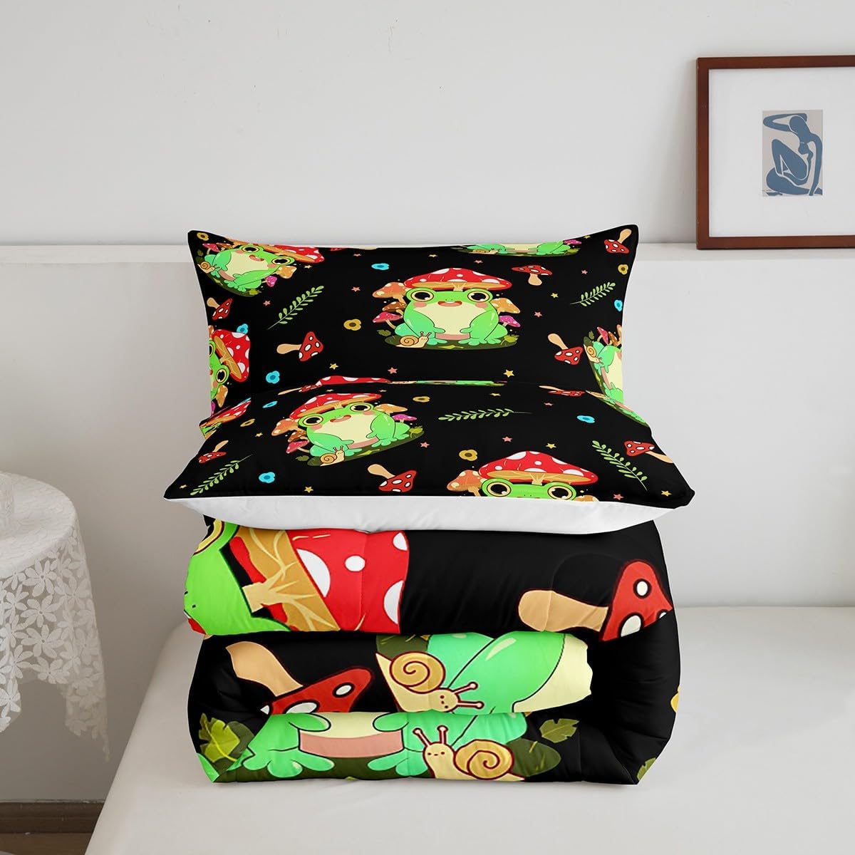 61KiomB19FL._AC_SL1200_.jpg Feelyou Cartoon Mushroom Frog Bedding Set Cute Mushroom Decor Comforter Kawaii Fungus Frog Comforter Set Frog Duvet Set Full Size Quilt - Image 5