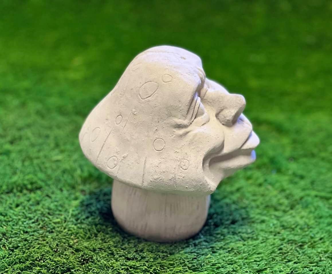 61ZU-GG3LiL._AC_SL1159_.jpg Smiling Mushroom Figurine Concrete Happy Mushroom Statue Outdoor Garden Creative Decoration - Image 5