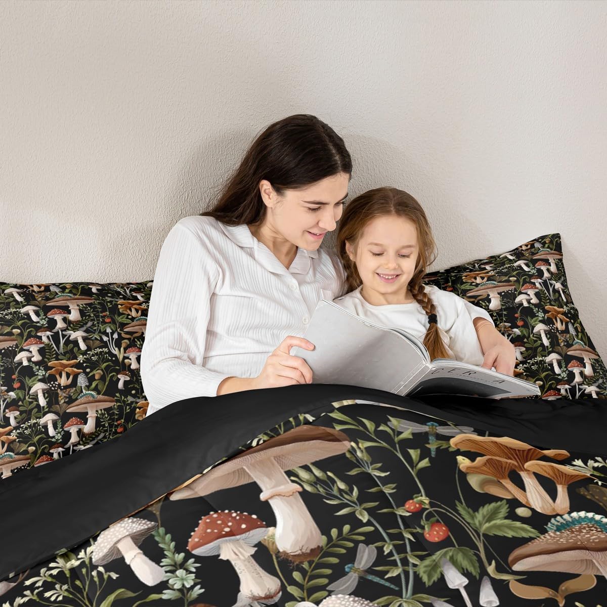 71dS8PVLm9L._AC_SL1200_.jpg Castle Fairy Mushroom Comforter Set King Size Red Strawberry Trippy Mushrooms Bedding for Girls Boys Kids Room Decor Jungle Rustic Wild Plants Palm Leaves Soft Chic Quilted Duvet with 2 Pillowcases - Image 6