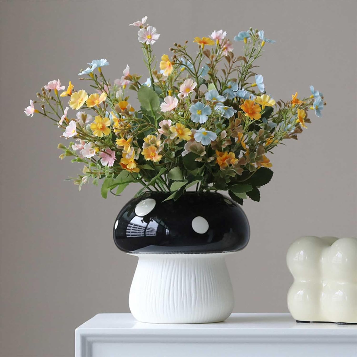 61ju-iLSZ2L._AC_SL1500_.jpg Vase Ceramic Creative Mushroom Living Room Foyer Bookshelf Decoration Flower Arrangement - Image 3