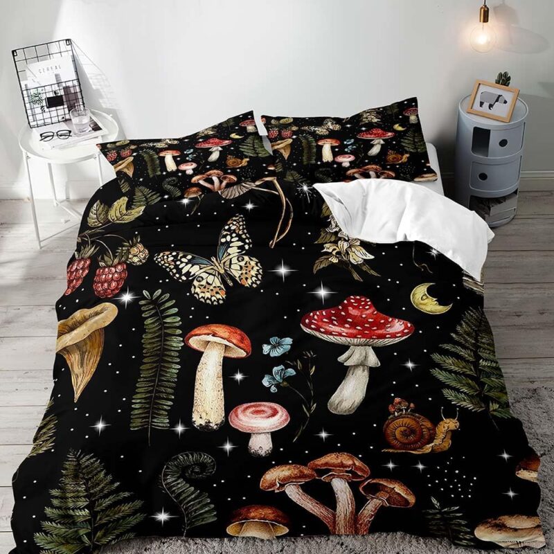 LUVIVIHOME 3PCS Red Trippy Mushroom Bedding, King Duvet Cover, Butterfly Moth Snail Moon Starry Sky Galaxy Plant Botanical Flower Boho Aesthetic Black Comforter Bedspread Quilt Cover, 2 Pillow Shams