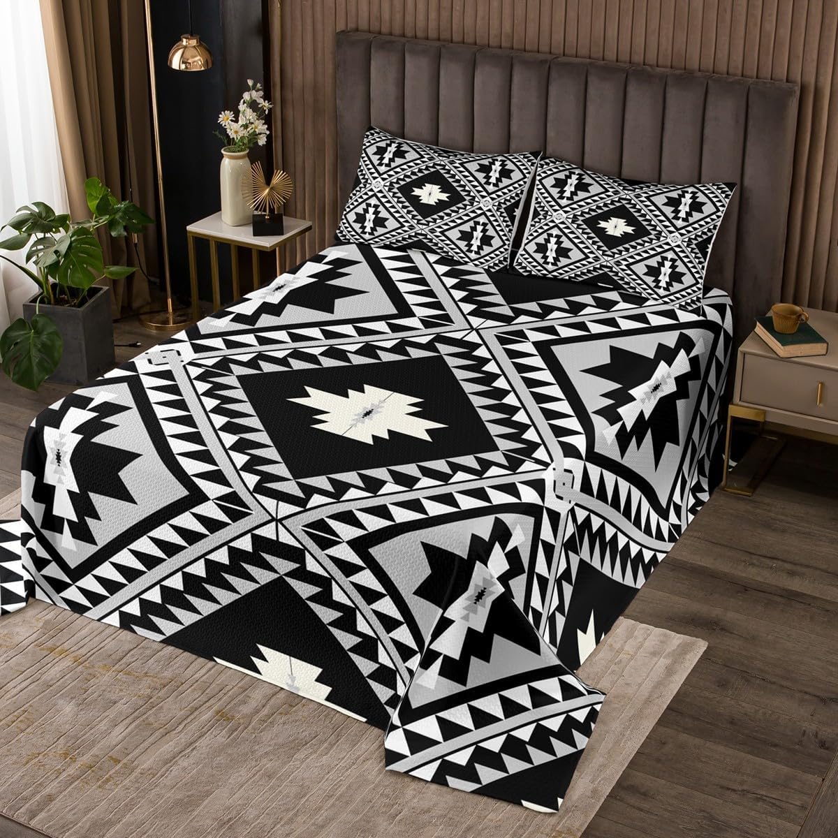 81lG0RWtZHL._AC_SL1200_.jpg Erosebridal Rustic Western King Bedspread Set for Men,Southwestern Aztec Quilt Set Kids Boys Bohemian Coverlet Set Ethnic Boho Geometric Diamond Bedding Set Black White Grey Farmhouse Decor
