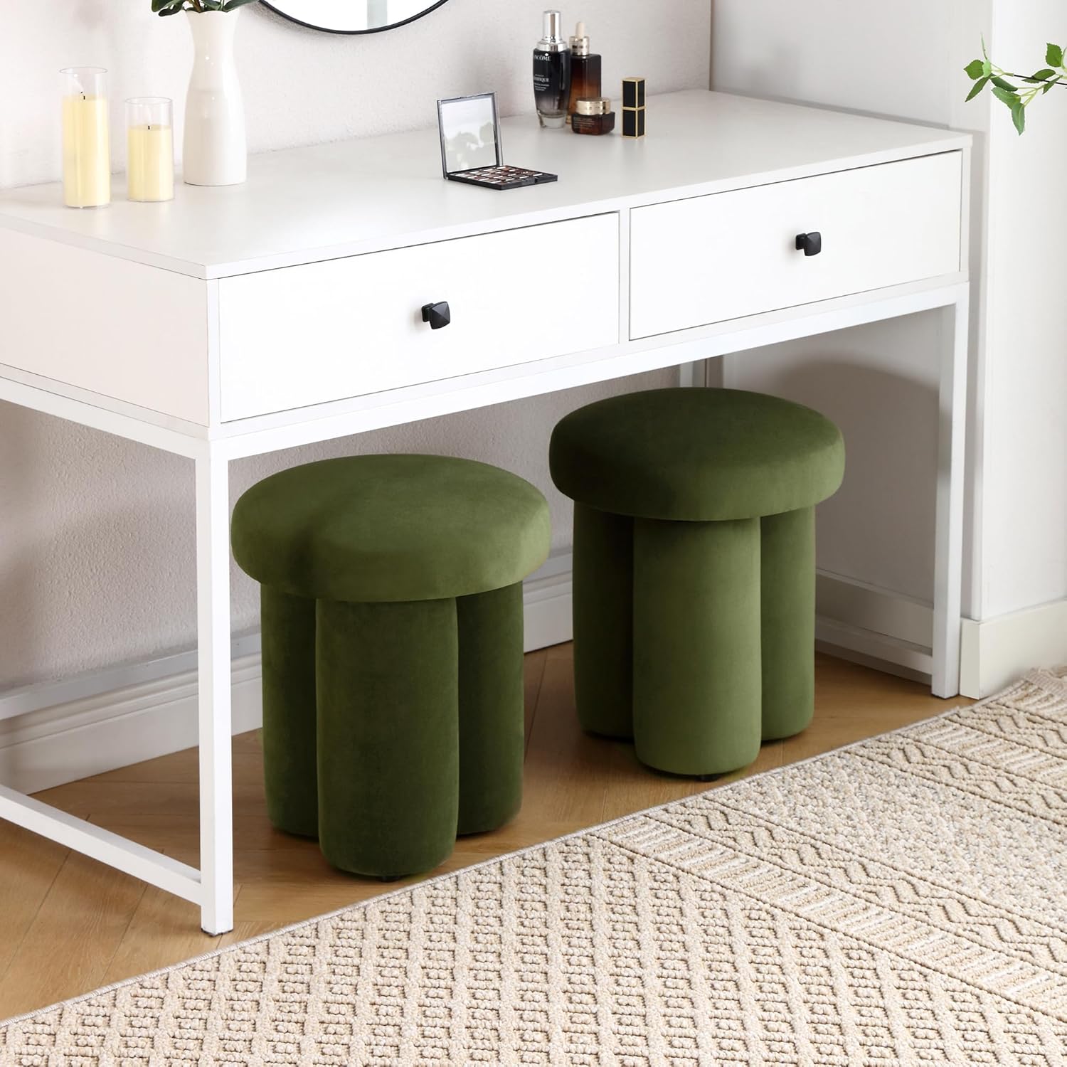 81vLJzMcLfL._AC_SL1500_.jpg Modern Mushroom Ottoman Stool, Velvet Small Ottoman with Round Padded Seat, Cute Makeup Vanity Stool for Bedroom/Living Room/Hallway, Green - Image 8