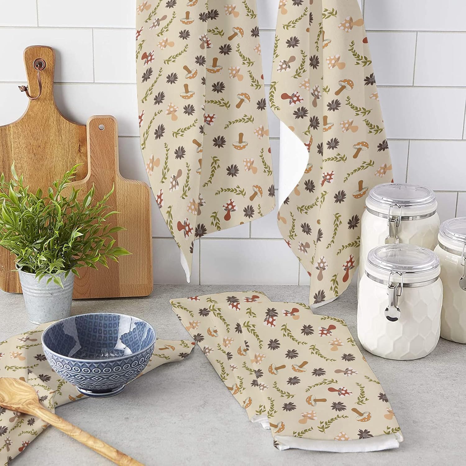 81zeurdGLL._AC_SL1500_.jpg Mushrooms Kitchen Towels 4 Pack Dish Towels for Kitchen, Flowers Botanical Leaf Retro Beige Absorbent Microfiber Hand Towels for Bathroom, Soft Tea Towels Bar Towels, 18 x 28 Inch - Image 3