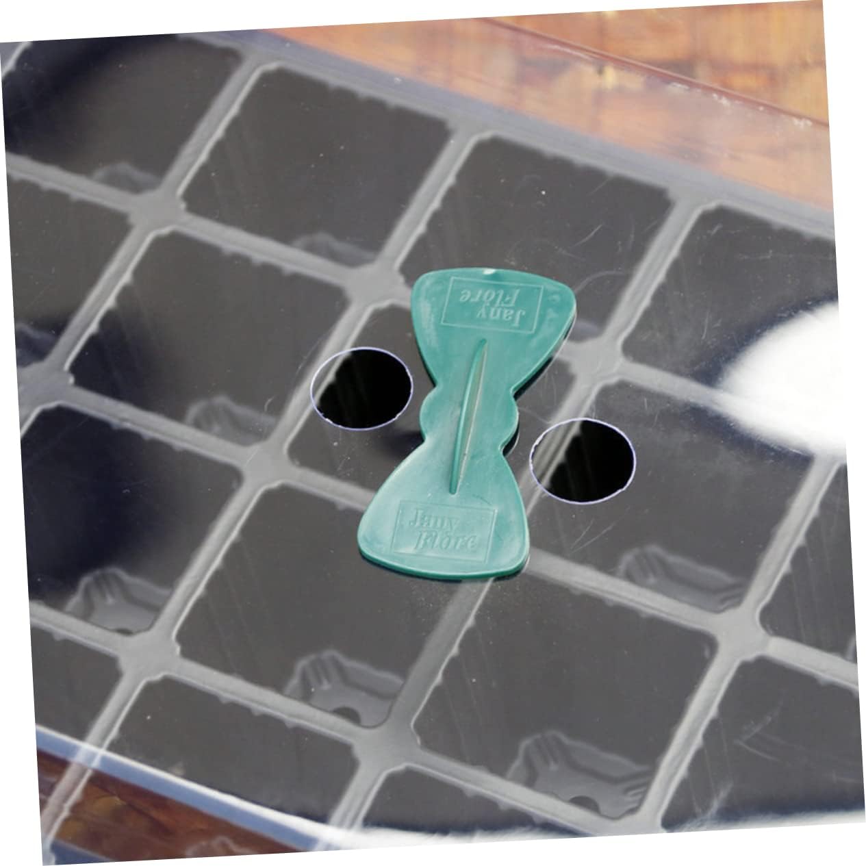 61xFVqrDOdL._AC_SL1265_.jpg BESPORTBLE 8sets Hydroponic Plant Germination Tray with Transparent Lids and Small Handle Nursery Pots for Easy Storage and Control for Indoor Gardening - Image 9