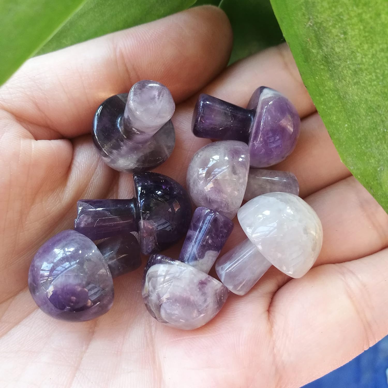 81OgdqyalyL._AC_SL1500_.jpg 7 Pcs Amethyst Mini Hand Carved Gemstone Mushrooms Crafts Healing Chakra Decor Statue,Mushroom Crafts for Healing Chakra Reiki Balancing Home Decoration - Image 3